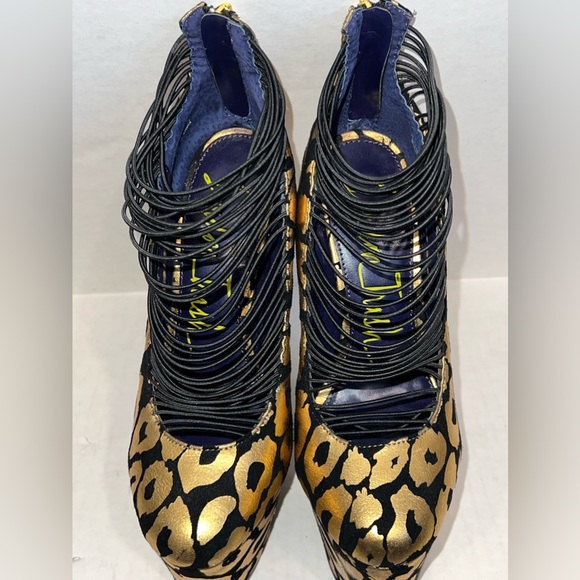 LONDON TRASH Ceres Cheetah Gold & Black Platform Heels 🐆 - Picture 7 of 10